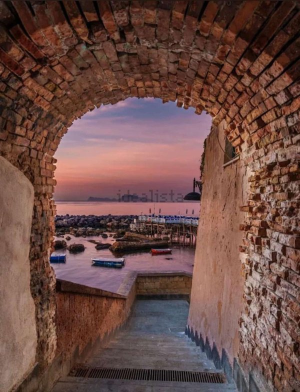 appartamento in affitto a Napoli in zona Posillipo