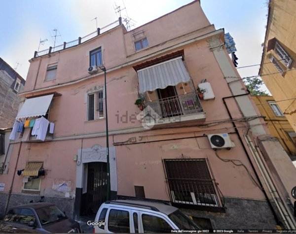 appartamento in affitto a Napoli in zona San Carlo all'Arena