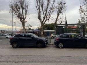 negozio in affitto a Napoli in zona Chiaia