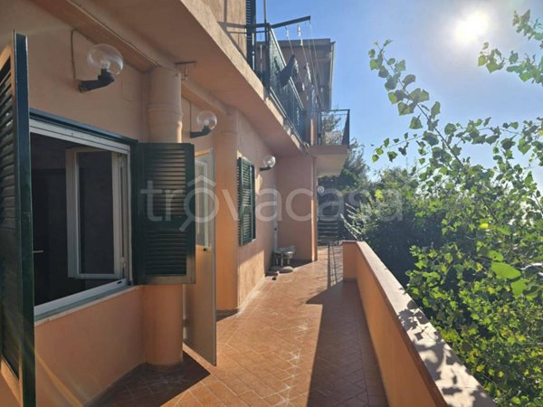 appartamento in affitto a Napoli in zona Posillipo