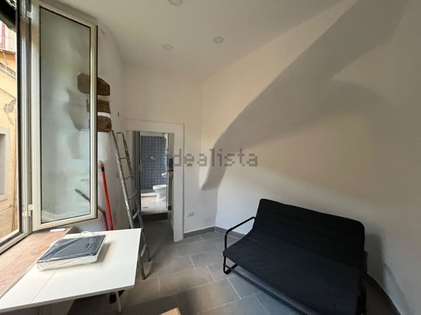 monolocale in affitto a Napoli