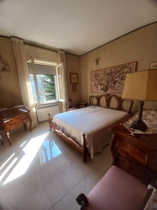 appartamento in affitto a Napoli