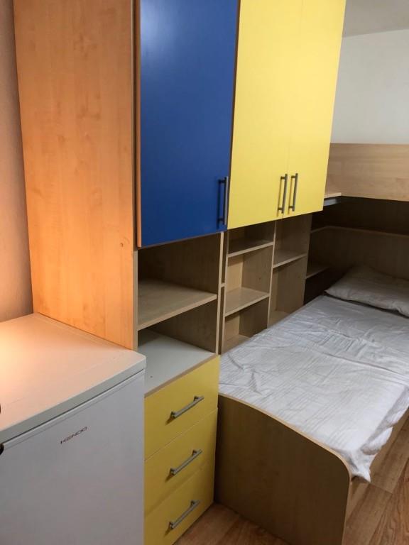 camera singola in affitto a Napoli in zona Stella