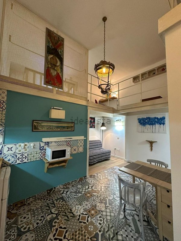 appartamento in affitto a Napoli in zona San Lorenzo