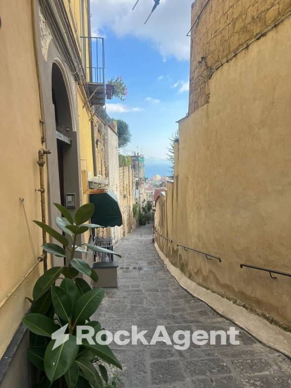 appartamento in affitto a Napoli