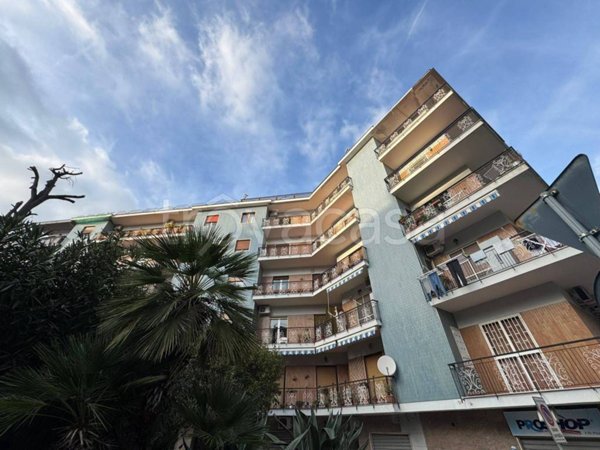 appartamento in affitto a Napoli in zona Capodimonte / Colli Aminei