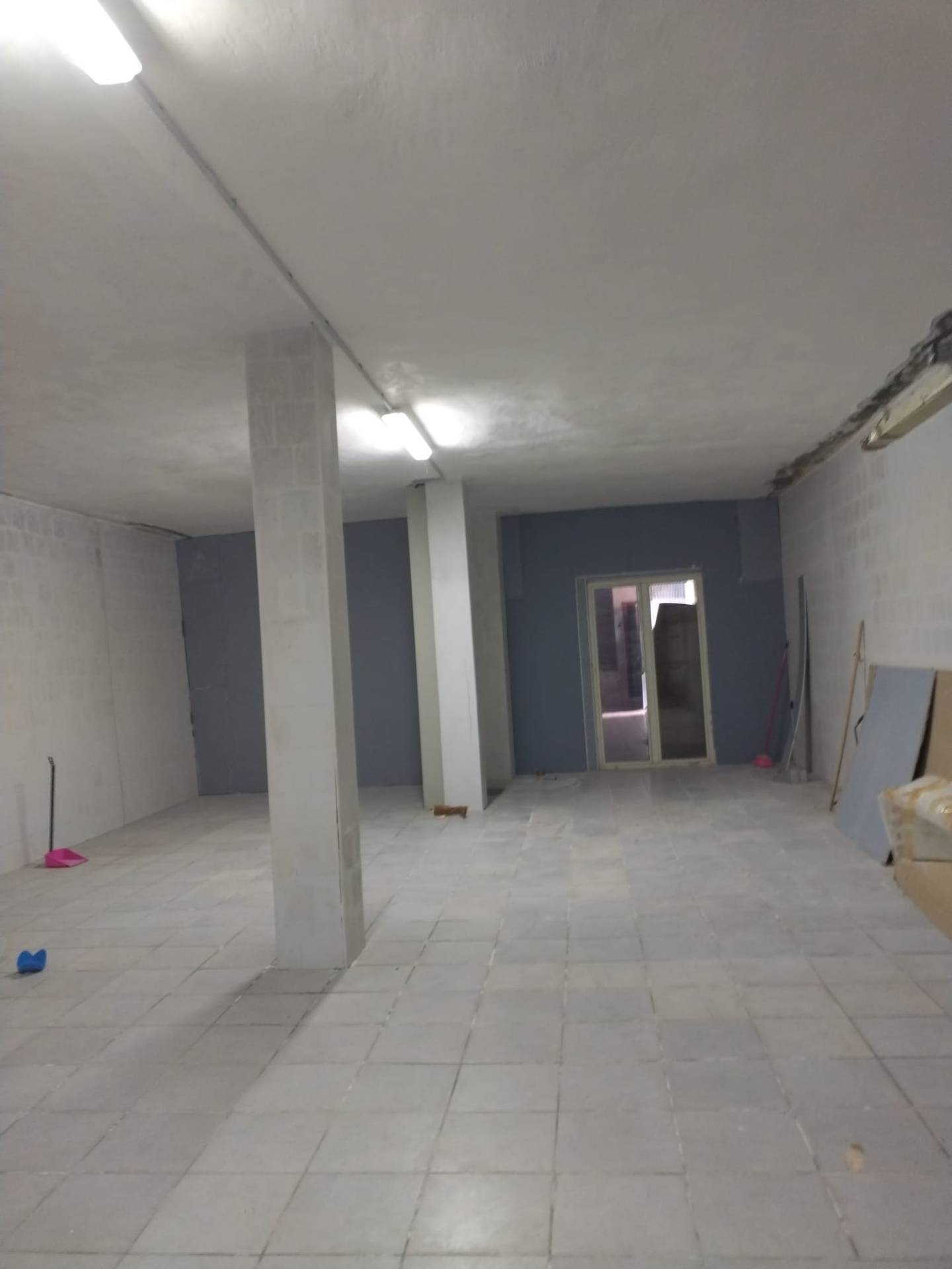 locale commerciale in affitto a Napoli in zona Pianura