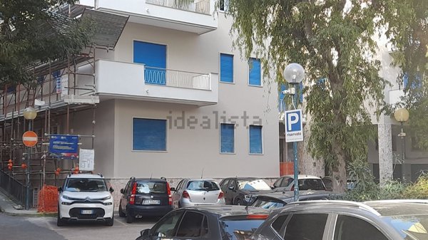 appartamento in affitto a Napoli in zona Chiaia