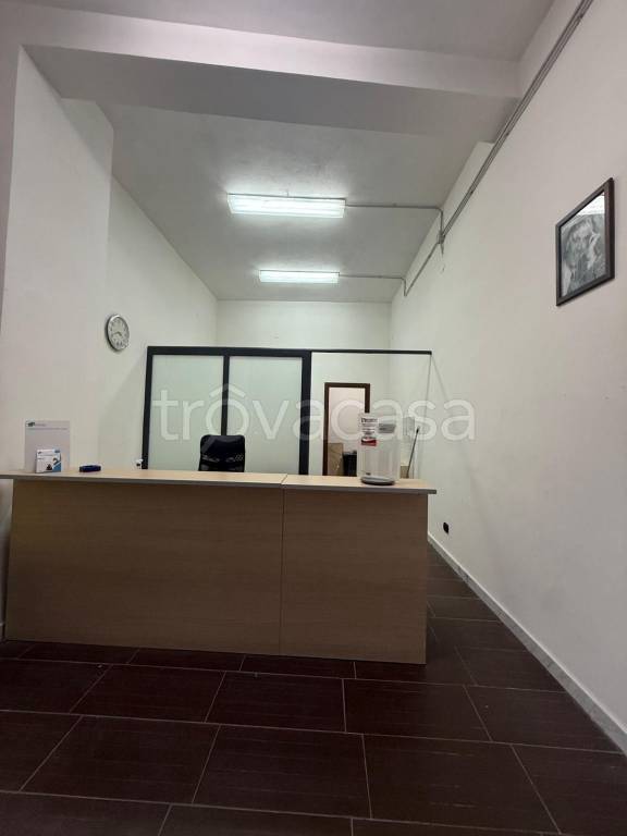 negozio in affitto a Napoli in zona Soccavo