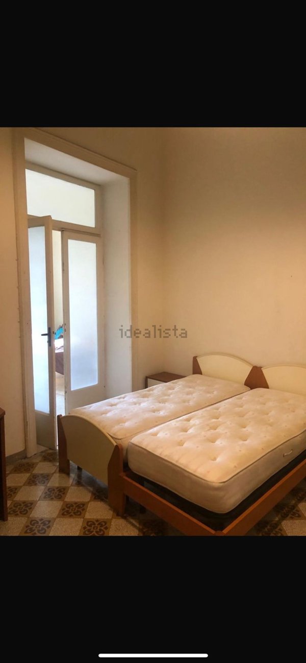 appartamento in affitto a Napoli in zona Stella