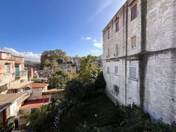 appartamento in affitto a Napoli