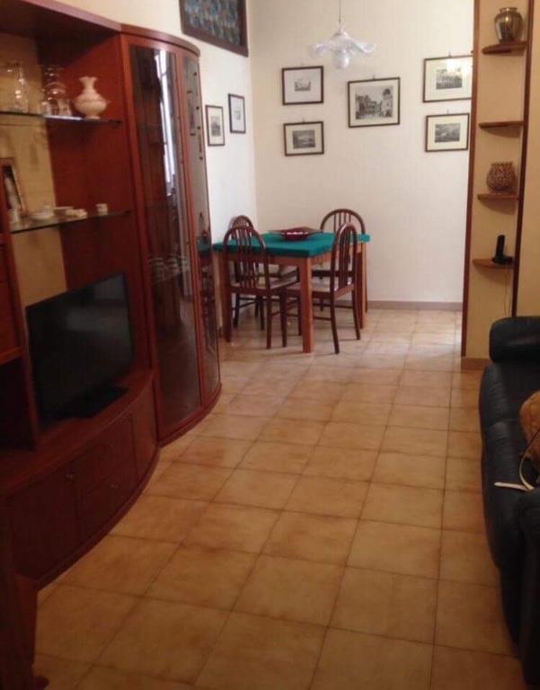 camera singola in affitto a Napoli in zona Arenella