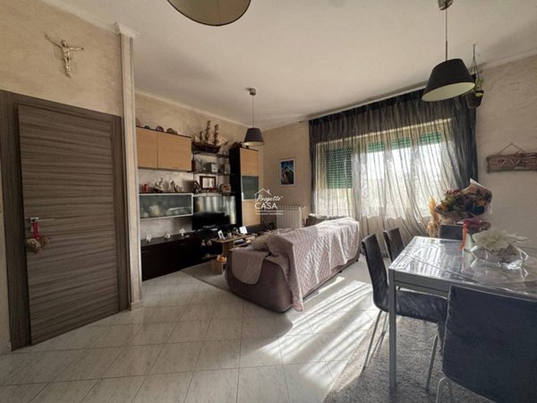 appartamento in affitto a Napoli in zona Barra