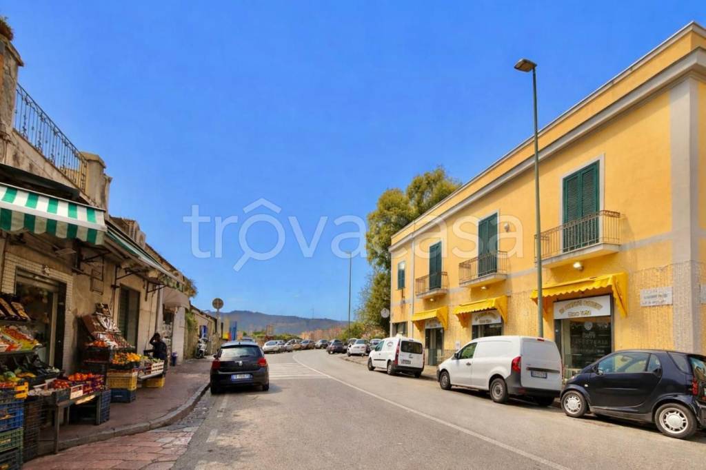 appartamento in affitto a Napoli in zona Posillipo