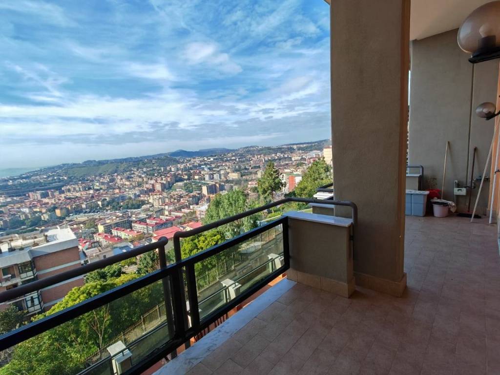 appartamento in affitto a Napoli in zona Posillipo