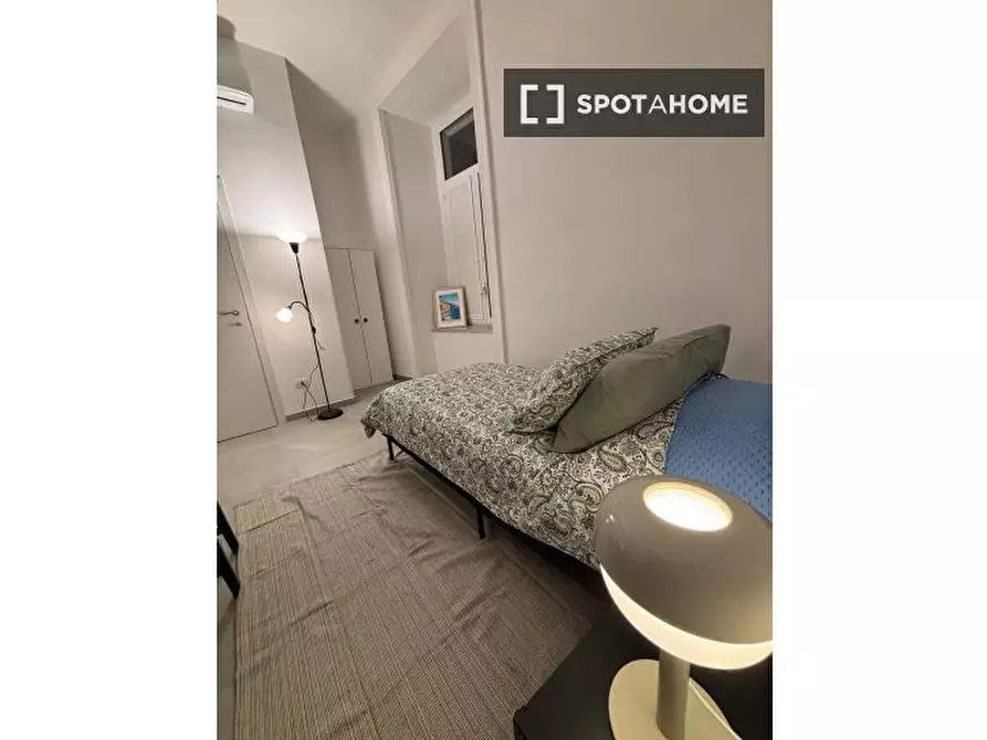 appartamento in affitto a Napoli in zona Stella