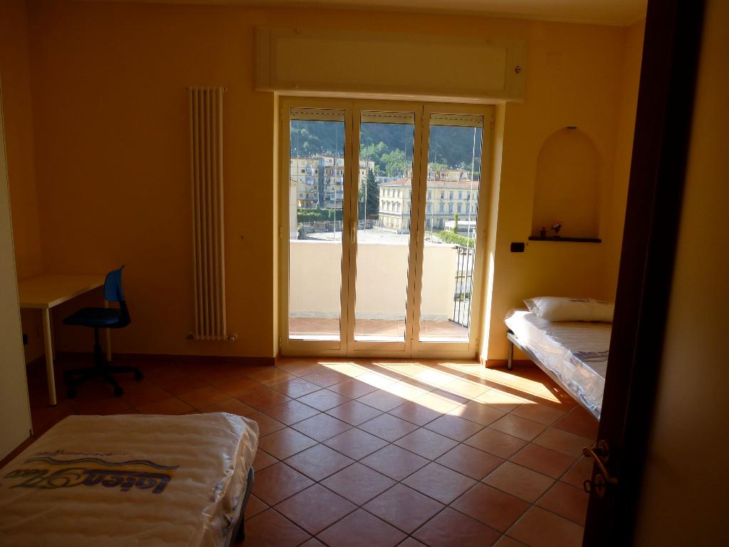 camera singola in affitto a Napoli in zona Fuorigrotta