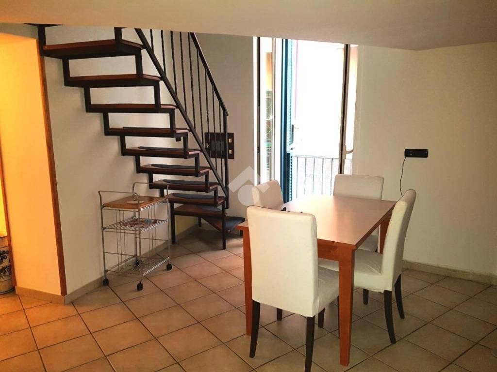 appartamento in affitto a Napoli