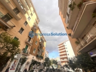 locale commerciale in affitto a Napoli in zona Arenella