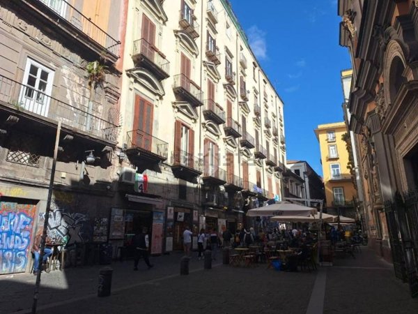 appartamento in affitto a Napoli in zona Mercato