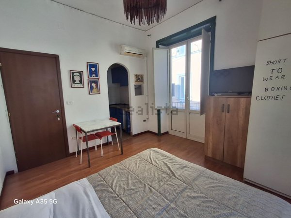 appartamento in affitto a Napoli in zona Mercato