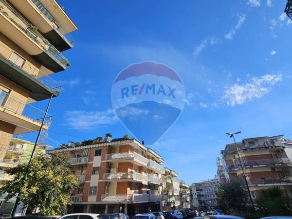 appartamento in affitto a Napoli in zona Capodimonte / Colli Aminei