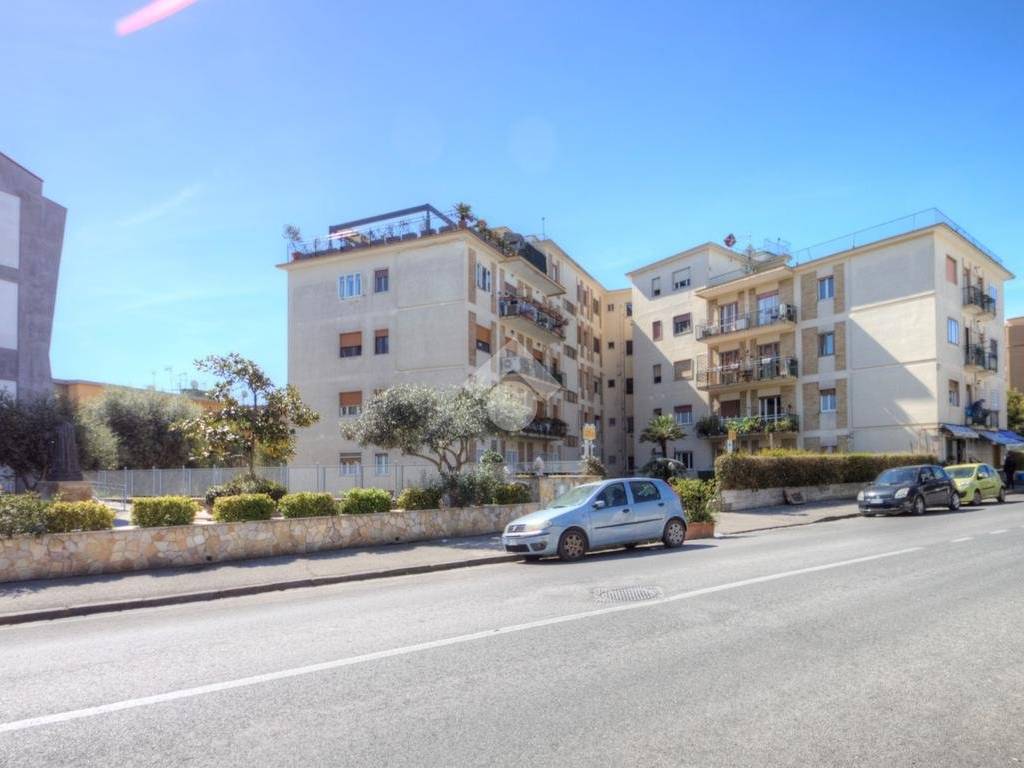 appartamento in affitto a Napoli in zona Posillipo