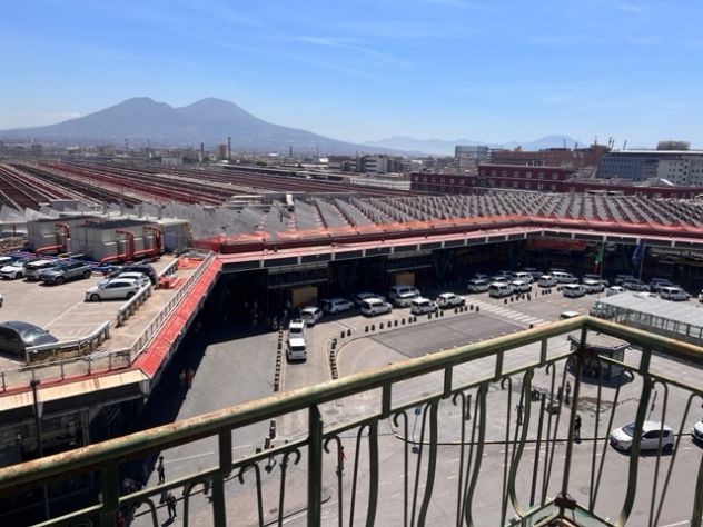 ufficio in affitto a Napoli in zona Vicaria