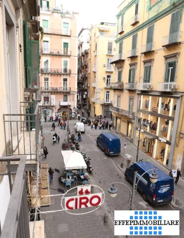 appartamento in affitto a Napoli in zona Porto