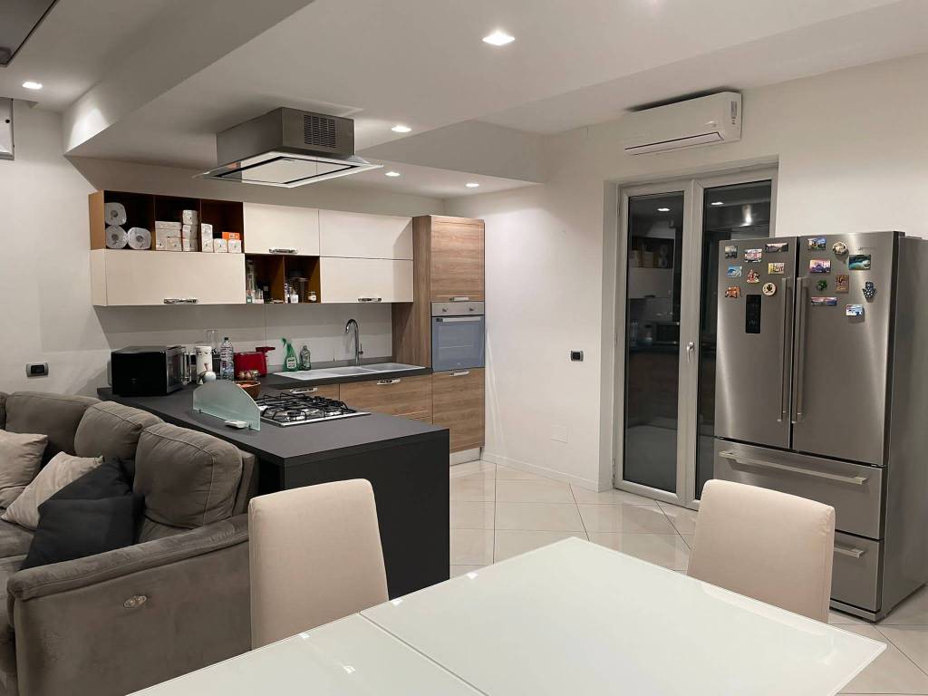 appartamento in affitto a Napoli in zona Arenella