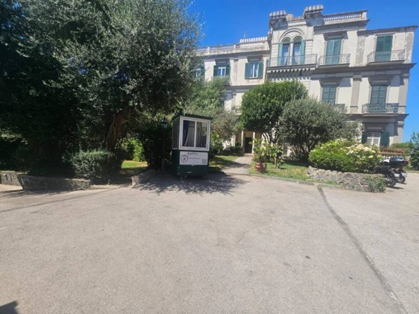appartamento in affitto a Napoli in zona Posillipo