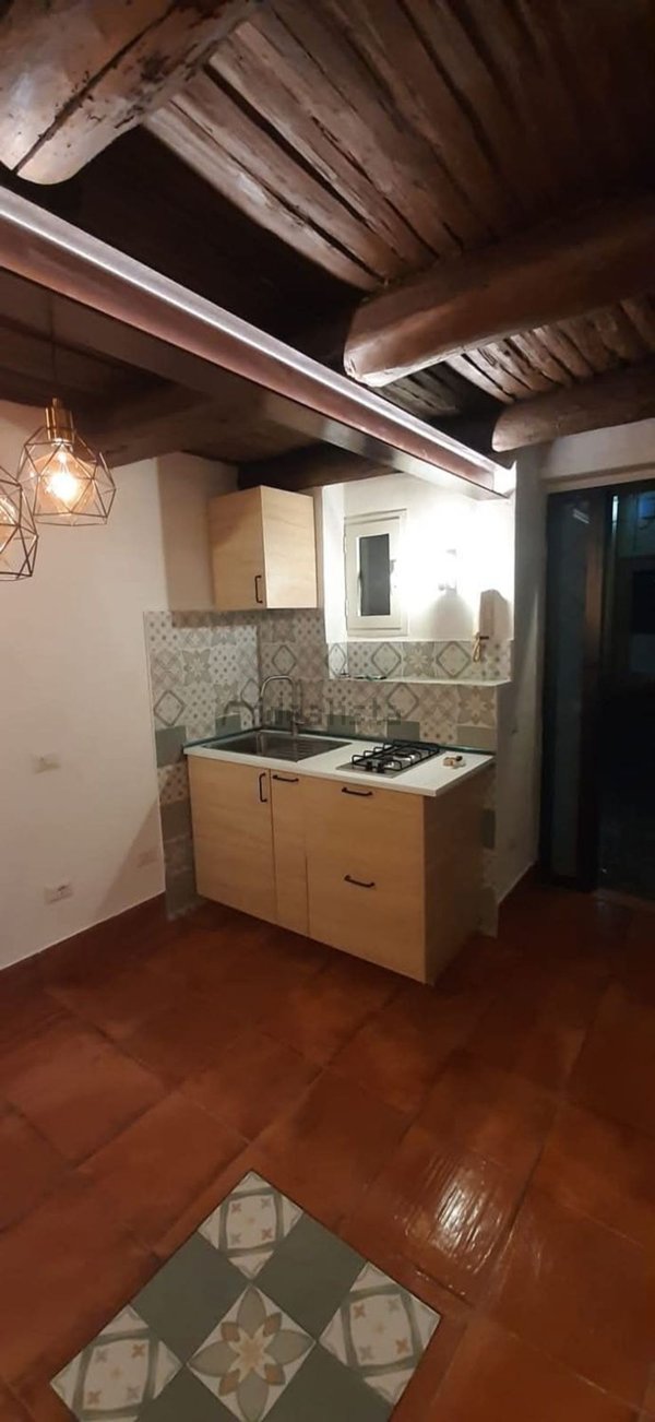 appartamento in affitto a Napoli in zona San Lorenzo