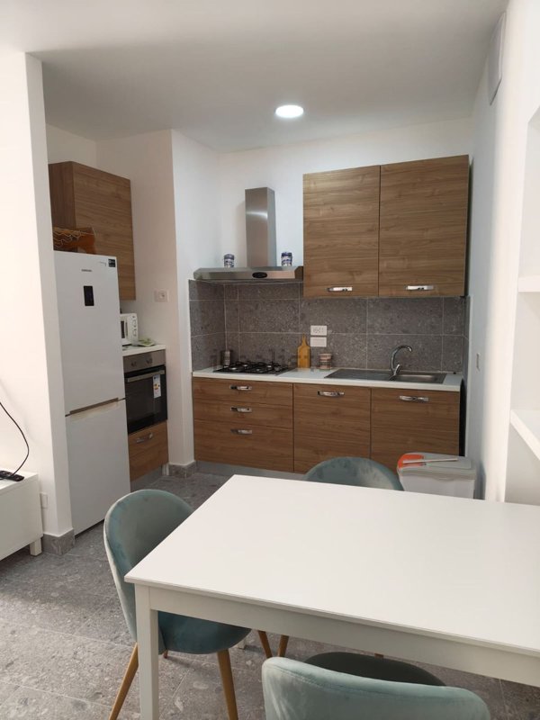 appartamento in affitto a Napoli in zona Stella