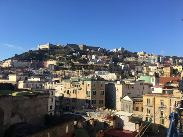 appartamento in affitto a Napoli