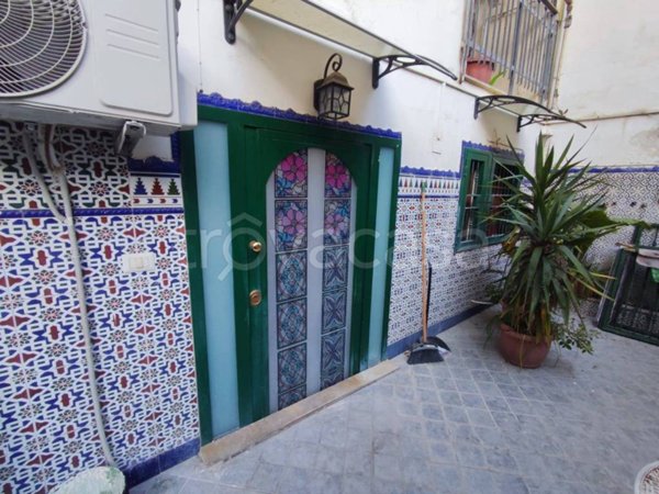 appartamento in affitto a Napoli in zona Stella