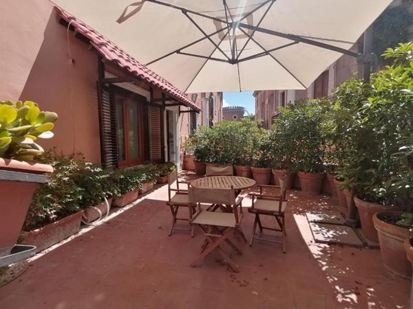 appartamento in affitto a Napoli in zona Posillipo