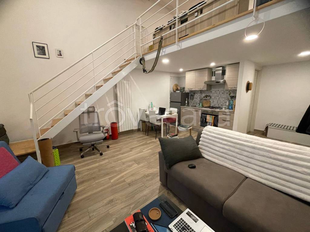 appartamento in affitto a Napoli