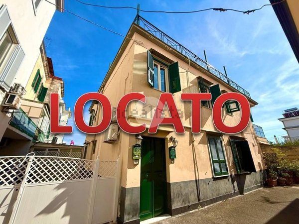 appartamento in affitto a Napoli in zona Posillipo