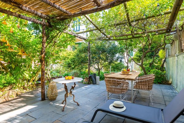 appartamento in affitto a Napoli in zona Posillipo