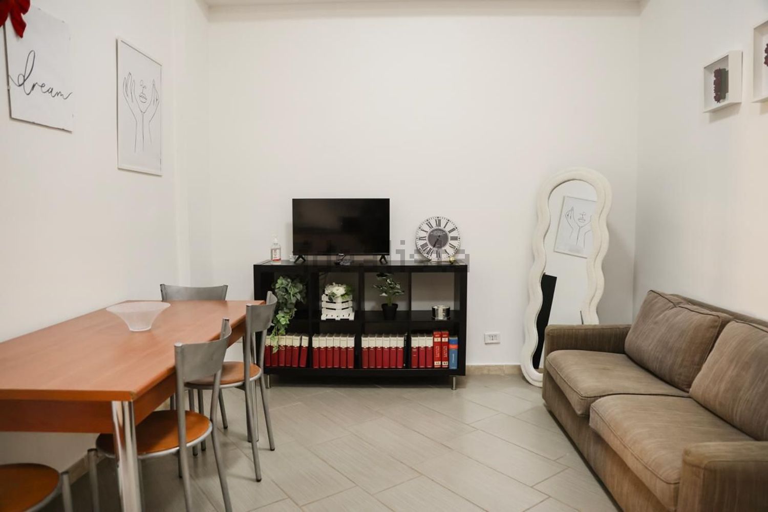 appartamento in affitto a Napoli in zona Vicaria