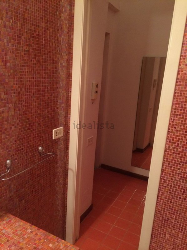 appartamento in affitto a Napoli in zona Chiaia