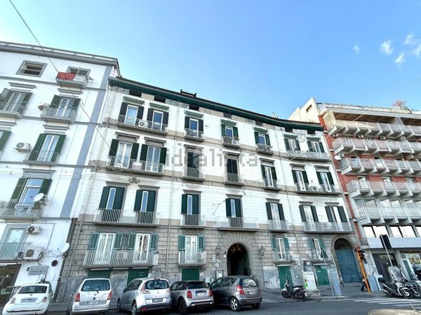 appartamento in affitto a Napoli in zona Chiaia