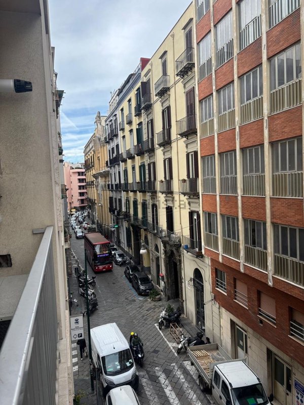 appartamento in affitto a Napoli in zona San Ferdinando