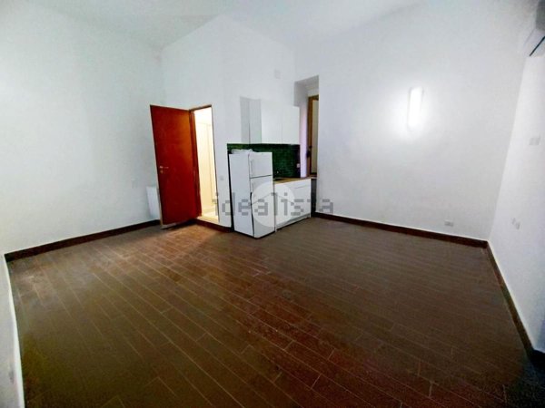 appartamento in affitto a Napoli in zona Pendino / San Giuseppe