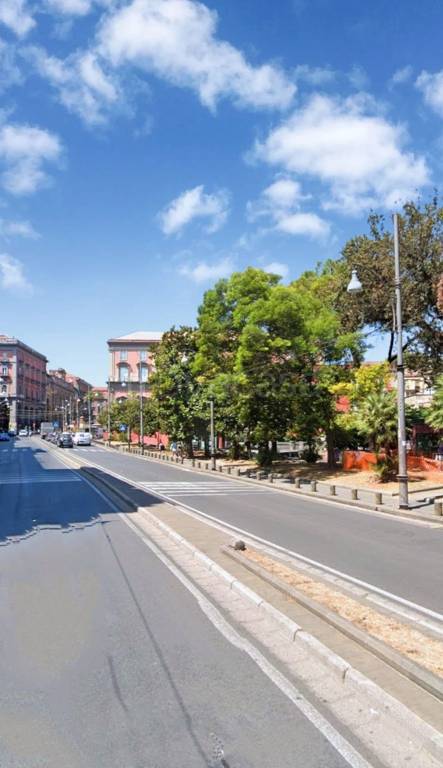 appartamento in affitto a Napoli in zona Stella