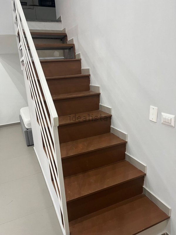 appartamento in affitto a Napoli in zona Stella