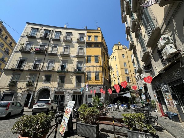 appartamento in affitto a Napoli in zona Pendino / San Giuseppe