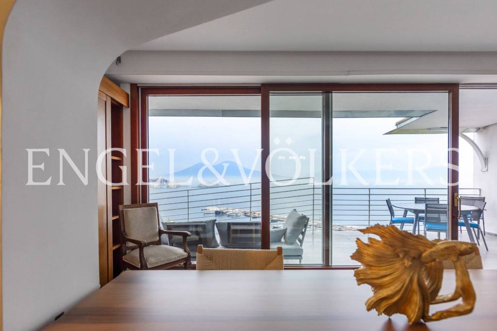 appartamento in affitto a Napoli in zona Posillipo