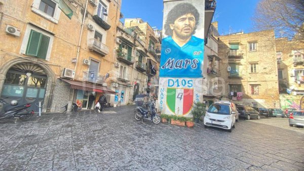 appartamento in affitto a Napoli in zona Stella