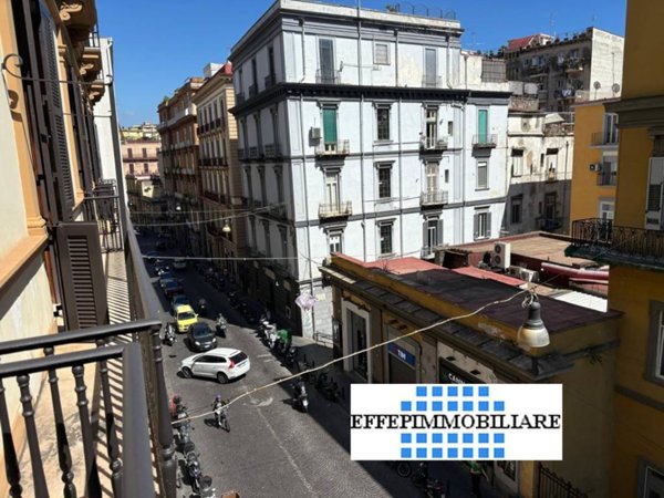 appartamento in affitto a Napoli in zona Chiaia